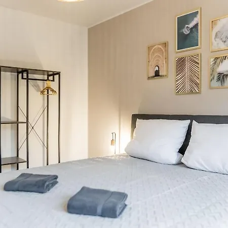 شقة Premium 05 I Smarttv I Wifi I Balkon *