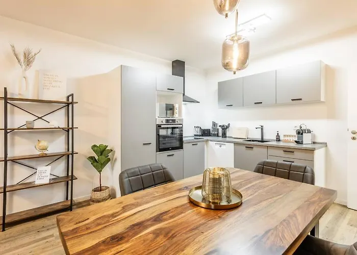 Premium 05 I Smarttv I Wifi I Balkon * האם